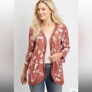 NWT Womens M Floral Kimono/ Ruana/ Poncho/ Bathing Suit Cover